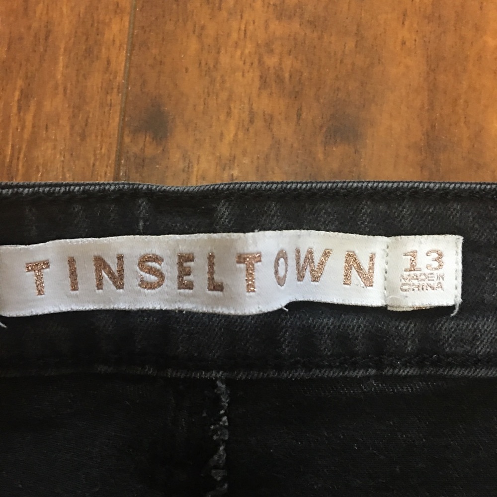 Jeans - Picture 2 of 3